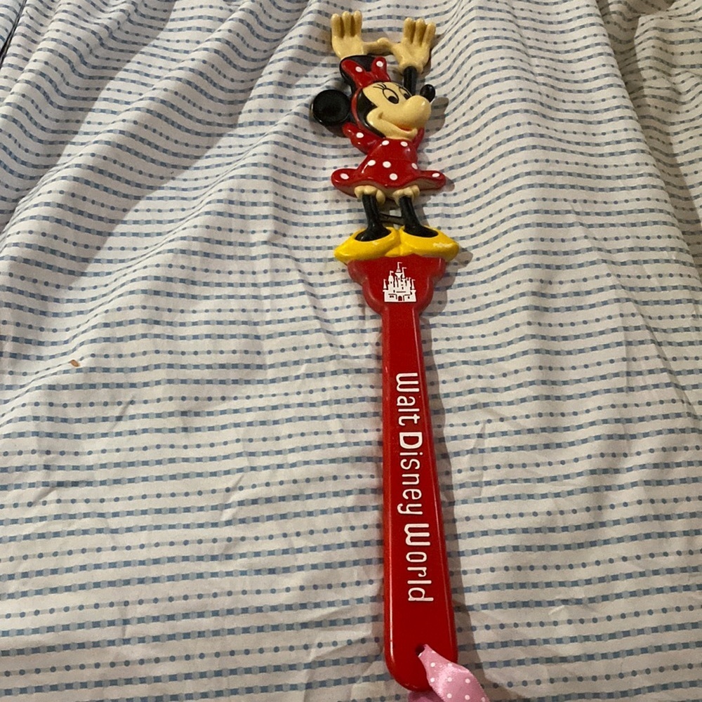 Walt Disney world,colt red,black.vintage.